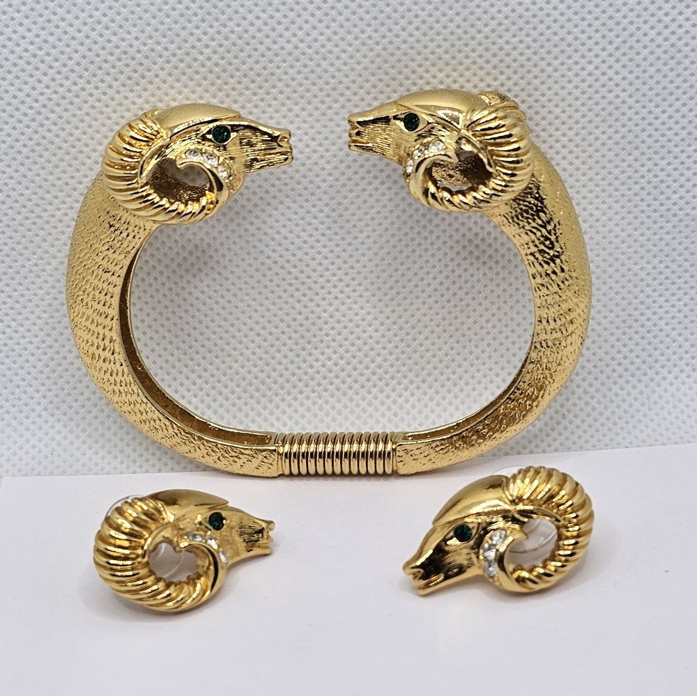 Vintage Kenneth Jay Lane Jewelry Set! ✨️